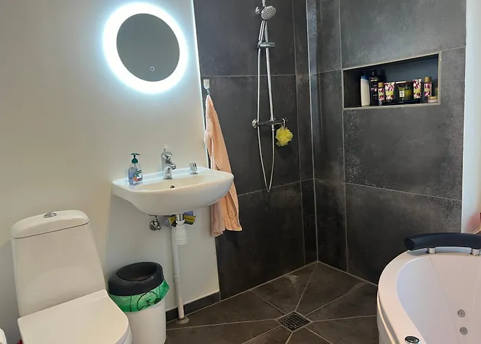 Small House 5 Minutes To The Sea Апартаменты Ranum